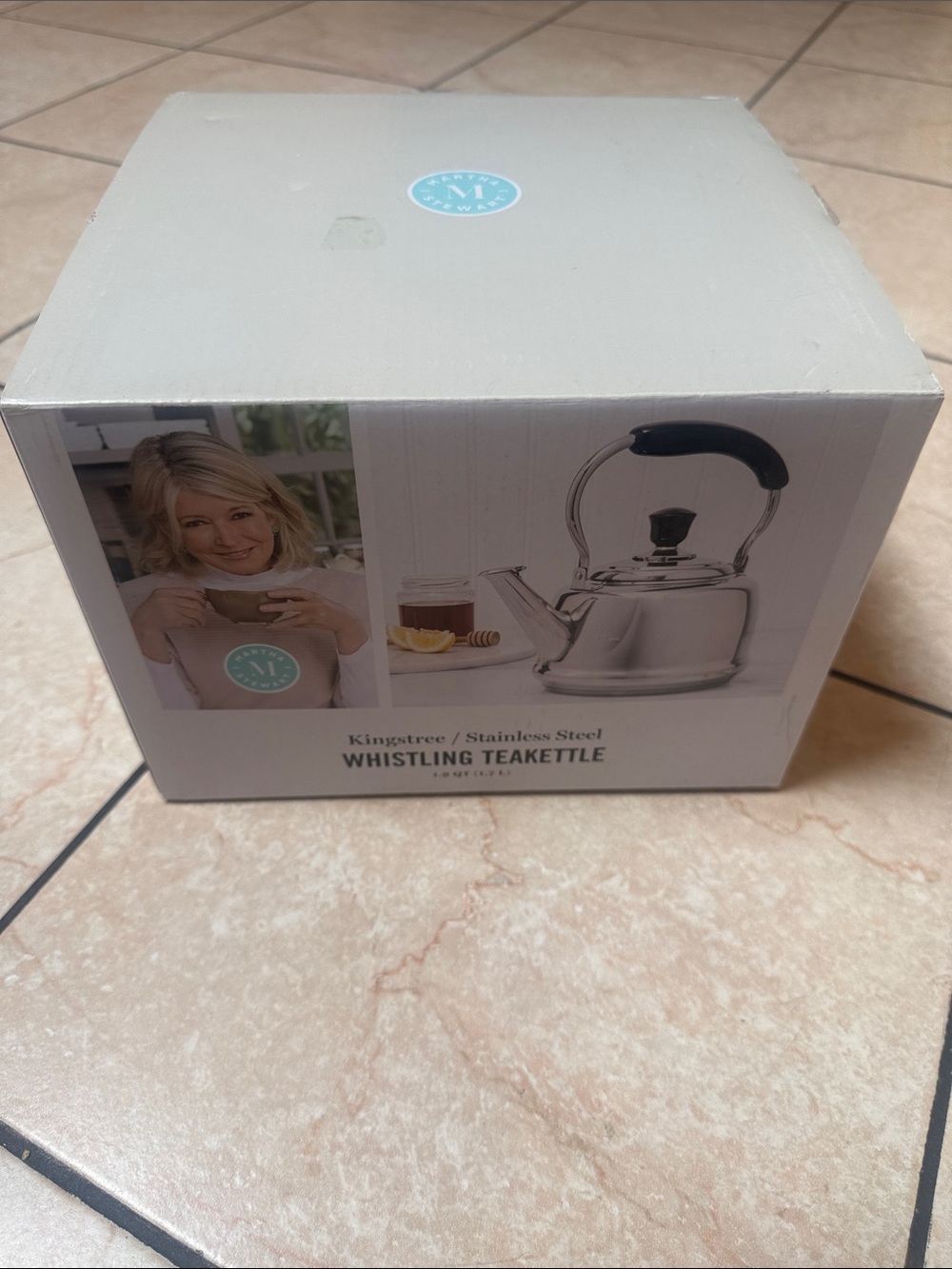 Stainless Steel Whistling Teakettle - Silver